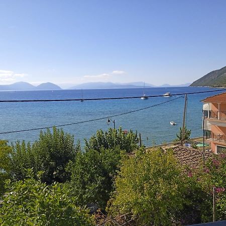 Altina Sea View Apartments 바실리키 외부 사진