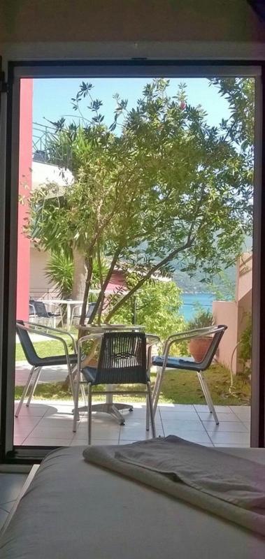 Altina Sea View Apartments 바실리키 외부 사진