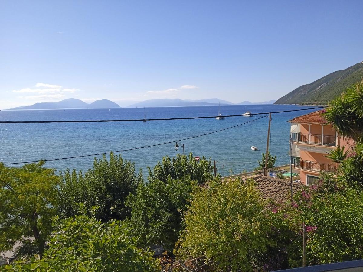 Altina Sea View Apartments 바실리키 외부 사진